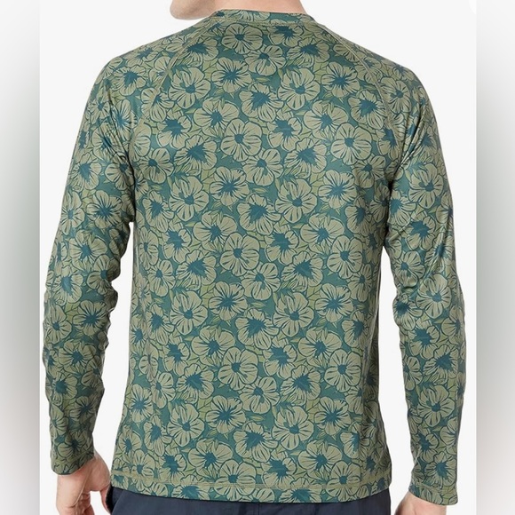 NEW| Amazon Essentials Men's Long-Sleeve Quick-Dry UPF 50 Swim Tee - Picture 7 of 7